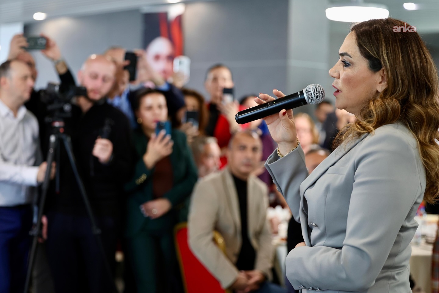 Tekirdağ Büyükşehir Belediye Başkanı Yüceer, yerel ve ulusal basın temsilcileriyle bir araya geldi