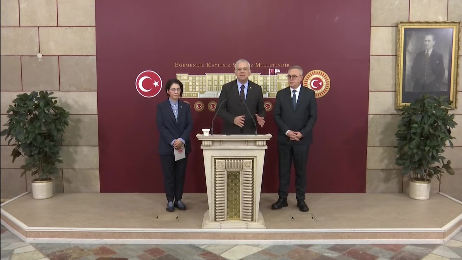 CHP'li Pala'dan, “Yenidoğan Çetesi” taslak raporuna eleştiri: "Yapısal nedenler derinlemesine incelenmemiş"
