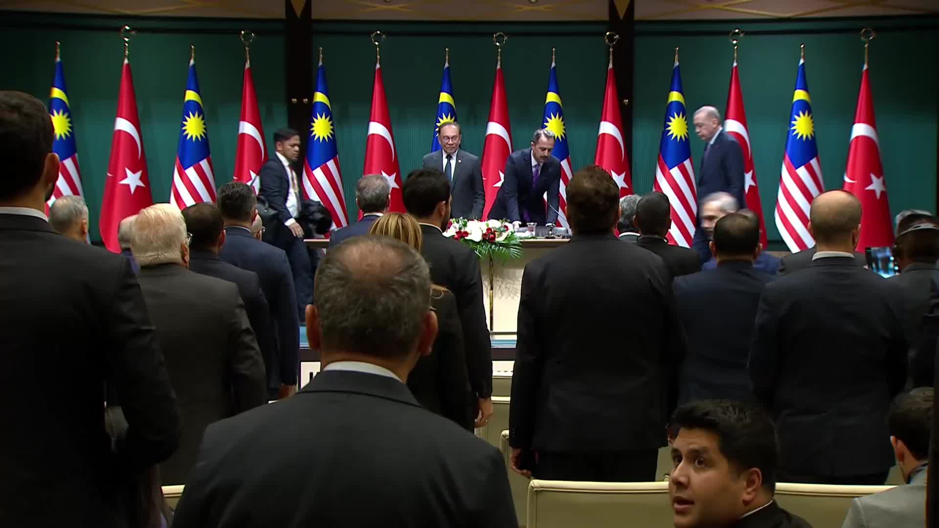 Cumhurbaşkanı Erdoğan: Malezya, ASEAN bölgesindeki en büyük ticaret ortağımız konumunda