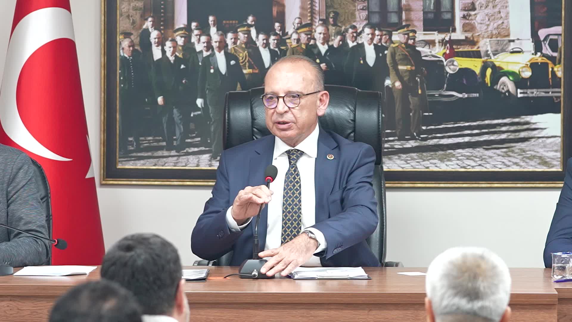 Turgutlu Belediye Meclisi üyeleri, Ferdi Zeyrek Vakfı'na bağışta bulunacak