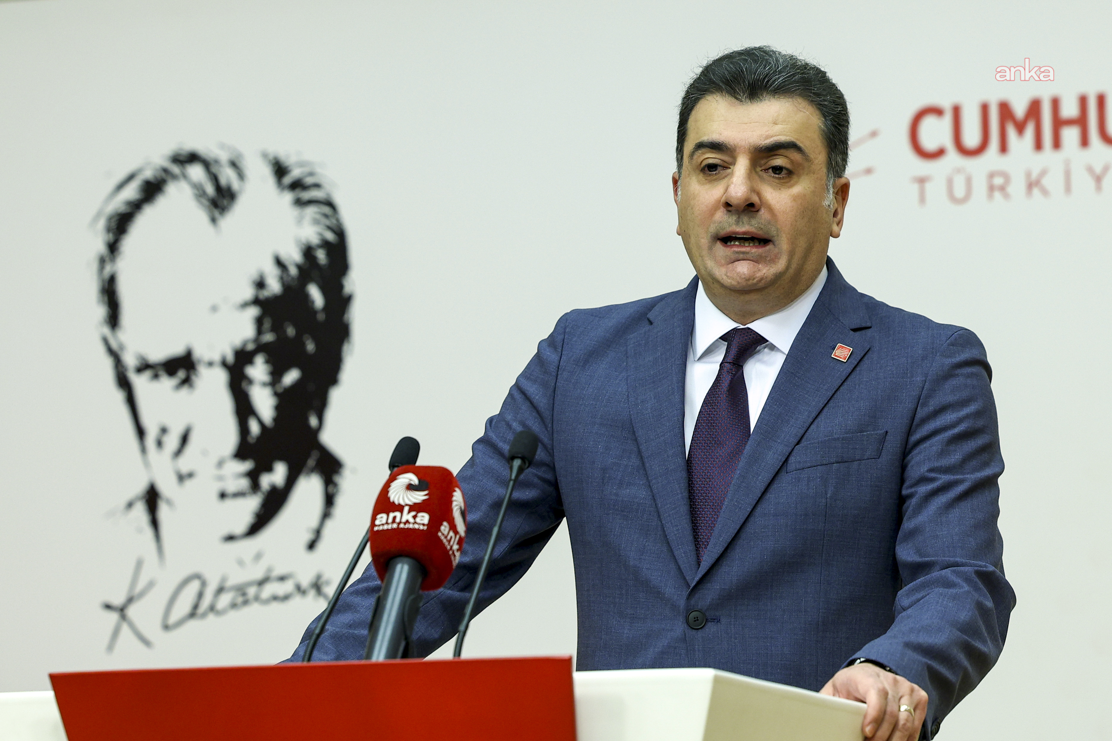 Zeynel Emre’den Murat Kurum’a: “Tarihi, doğayı ve halkın yaşamını kim ve ne uğruna korumuyorsunuz”
