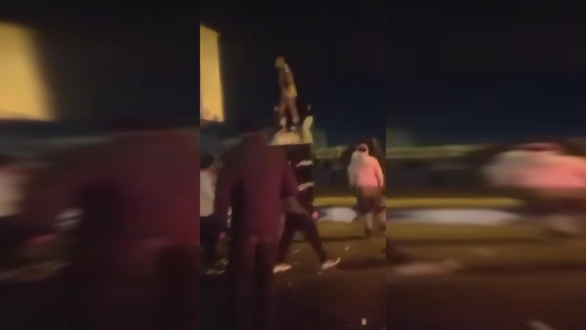 İran protestolarında 12'nci gün: Reformist hükümet itidal çağrısı yapıyor, yargı erki sert önlem sinyali veriyor