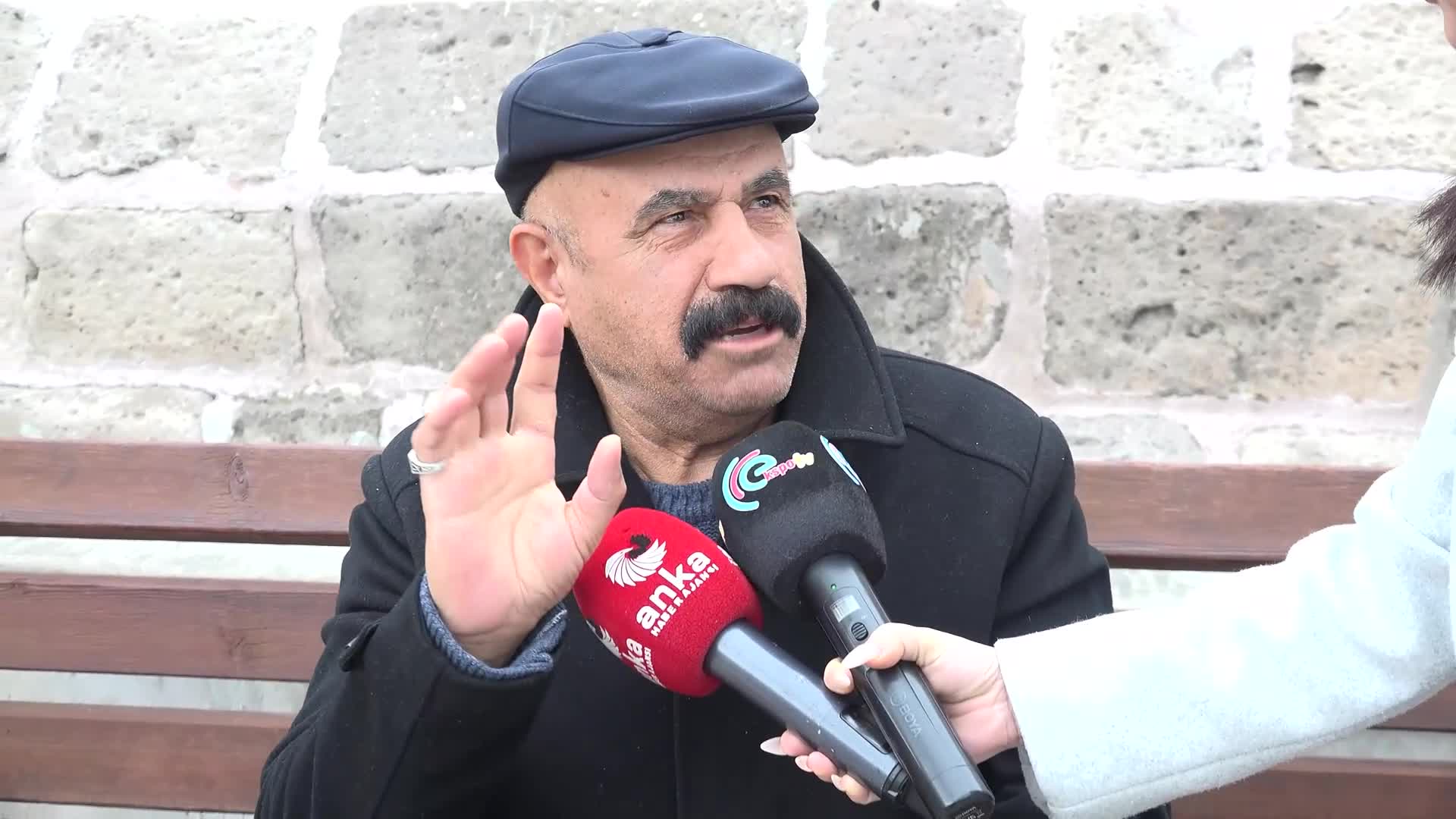 Aksaraylı emeklilerden "zam" tepkisi: "Para bulamazsak caminin önüne dilenmeye gideceğiz"