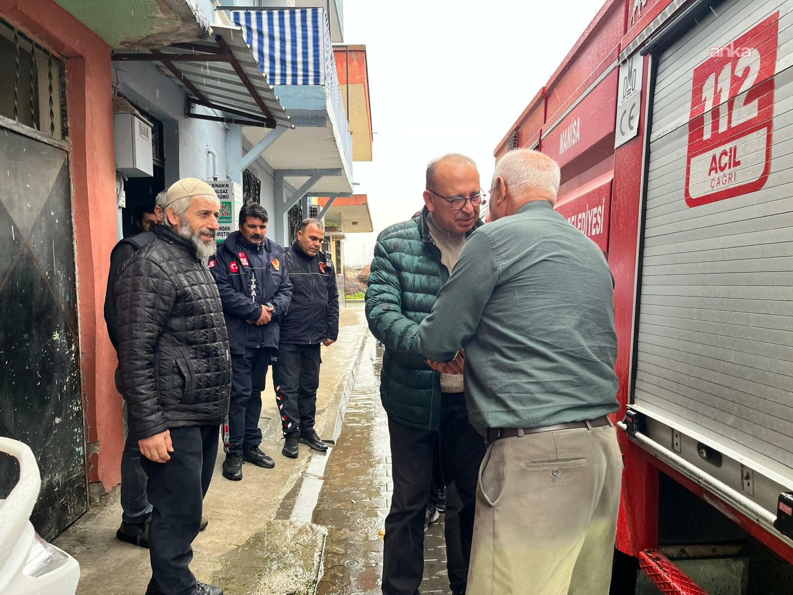 Turgutlu Belediye Başkanı Akın'dan kuvvetli yağıştan etkilenen bölgeye ziyaret