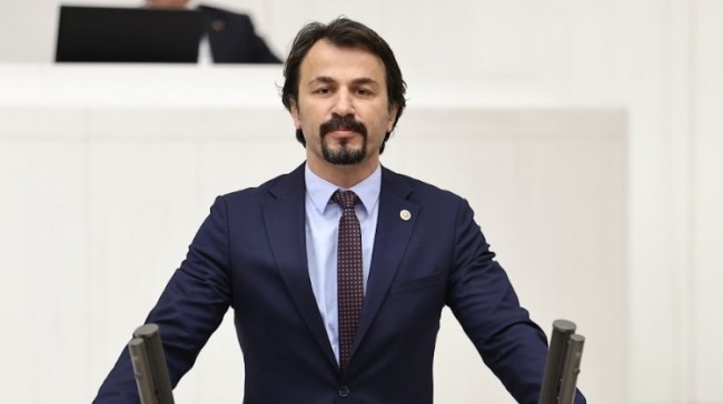 CHP'li Ertuğrul: Zonguldak’ın denizi göz göre göre çöpe teslim ediliyor