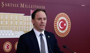 CHP'li Yavuzyılmaz: Zafer Havalimanı için şirkete yapılacak garanti ödemesi 208 milyon euro