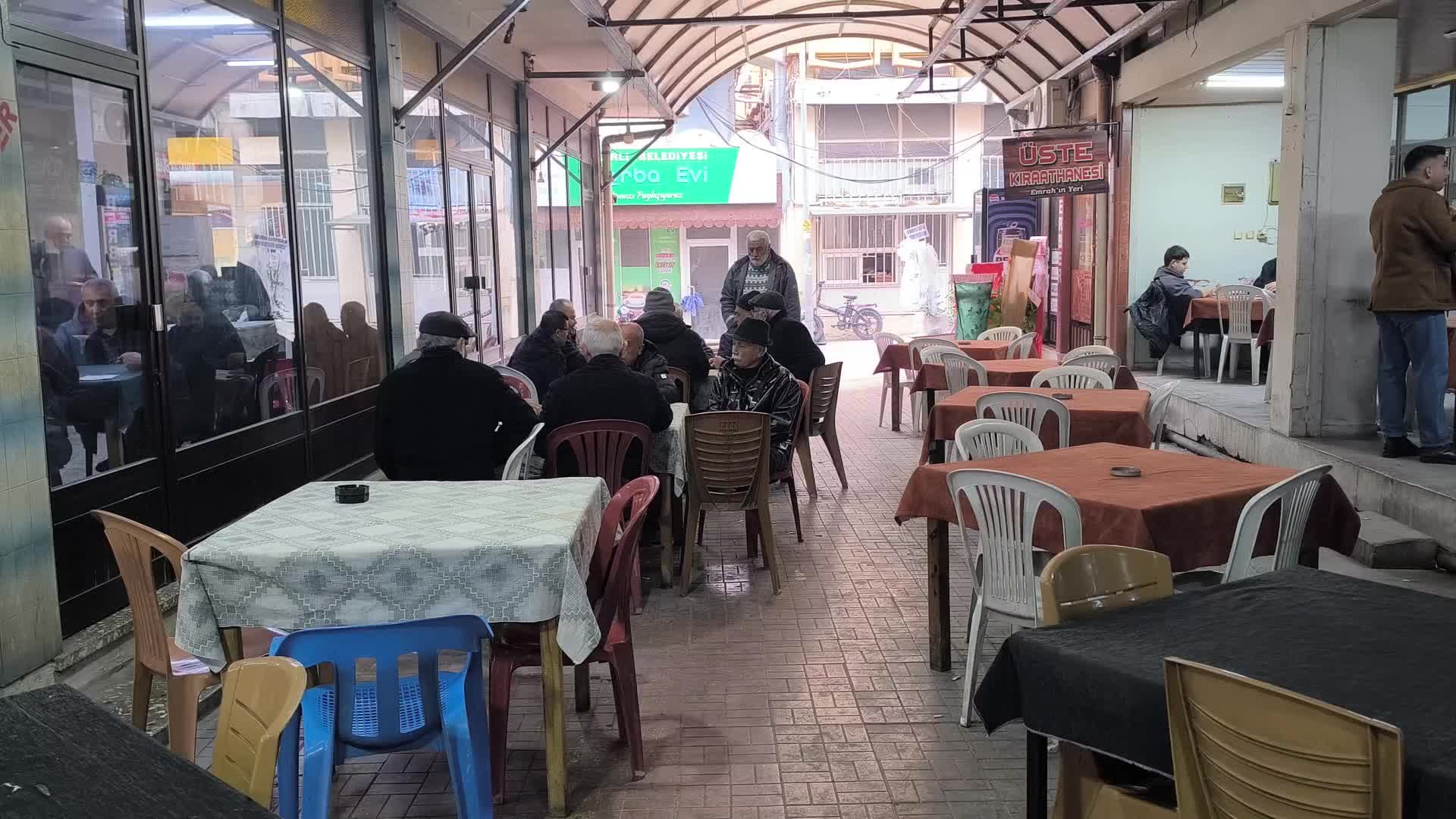 Osmaniye'de yaşlılık maaşı alan vatandaşlar tepkili: Aç susuz idare ediyoruz