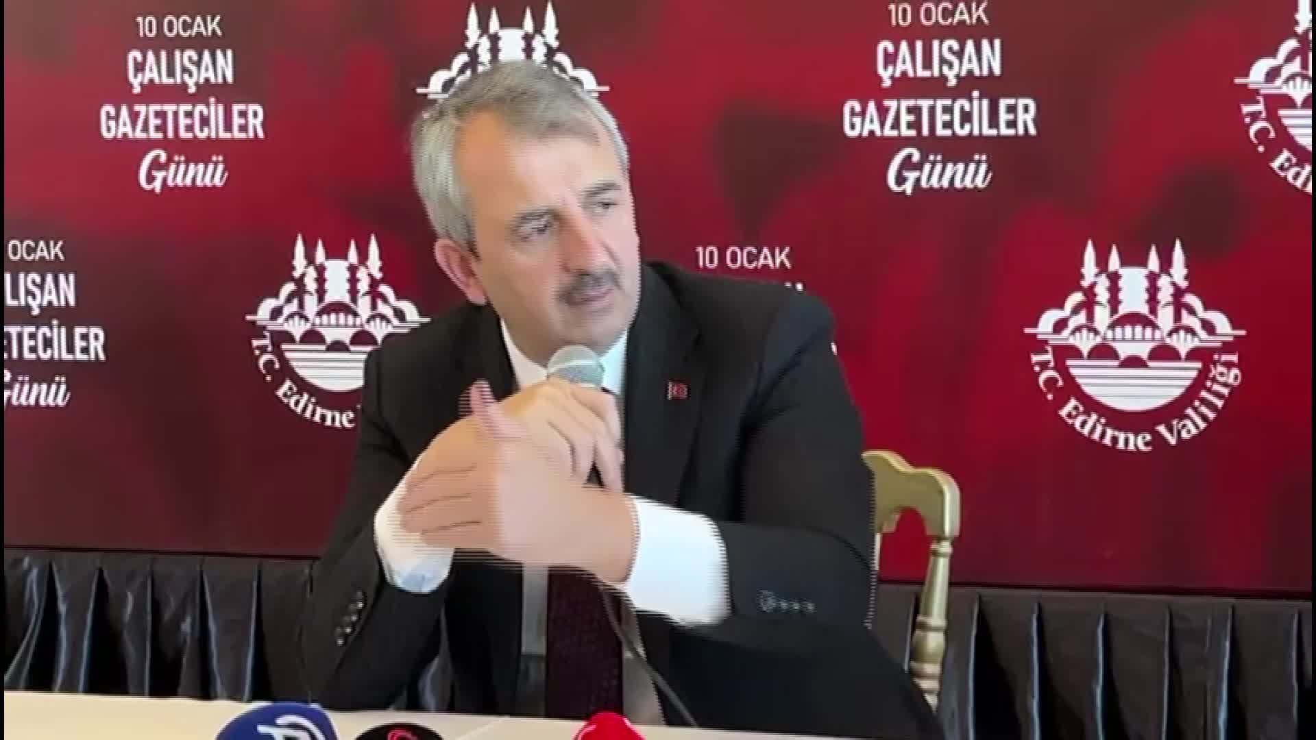 Edirne Valisi Sezer'den Kırkpınar Yağlı Güreşleri için yer açıklaması: Edirne Sarayı ile uyumlu bir alan inşa edilecek