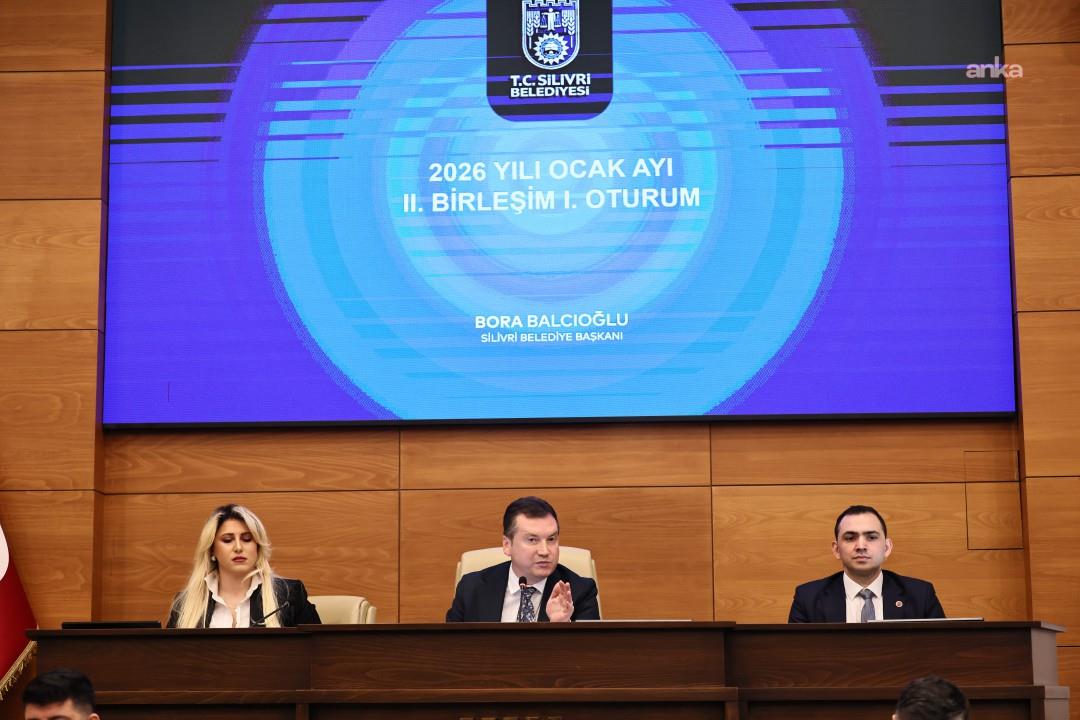 Silivri Belediyesi buz pistinin bir ay ücretsiz olacağını duyurdu