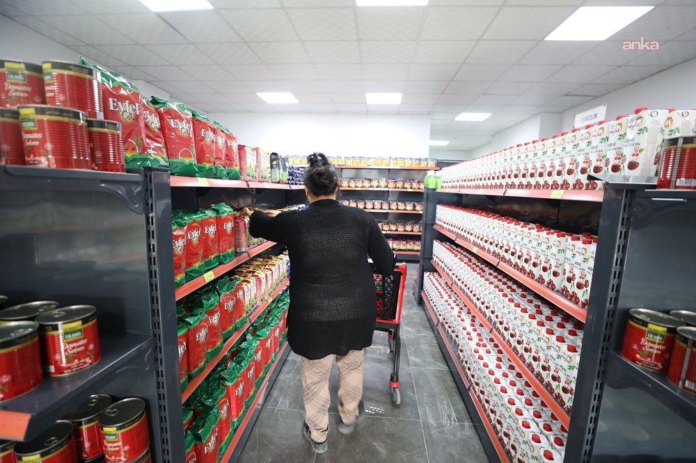 Menderes Belediyesi'nden 2025 yılında 2 milyon 800 bin TL'lik destek
