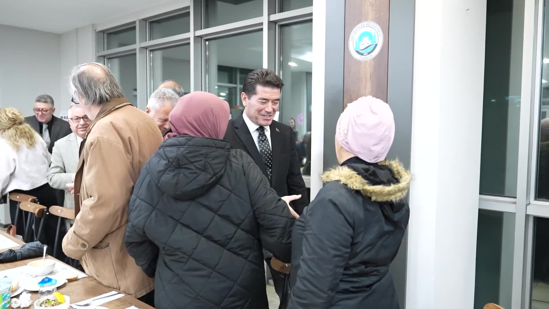 Ortahisar Belediye Başkanı Ahmet Kaya: Bu salonda bir basın ordusu görüyorum ve bununla gurur duyuyorum
