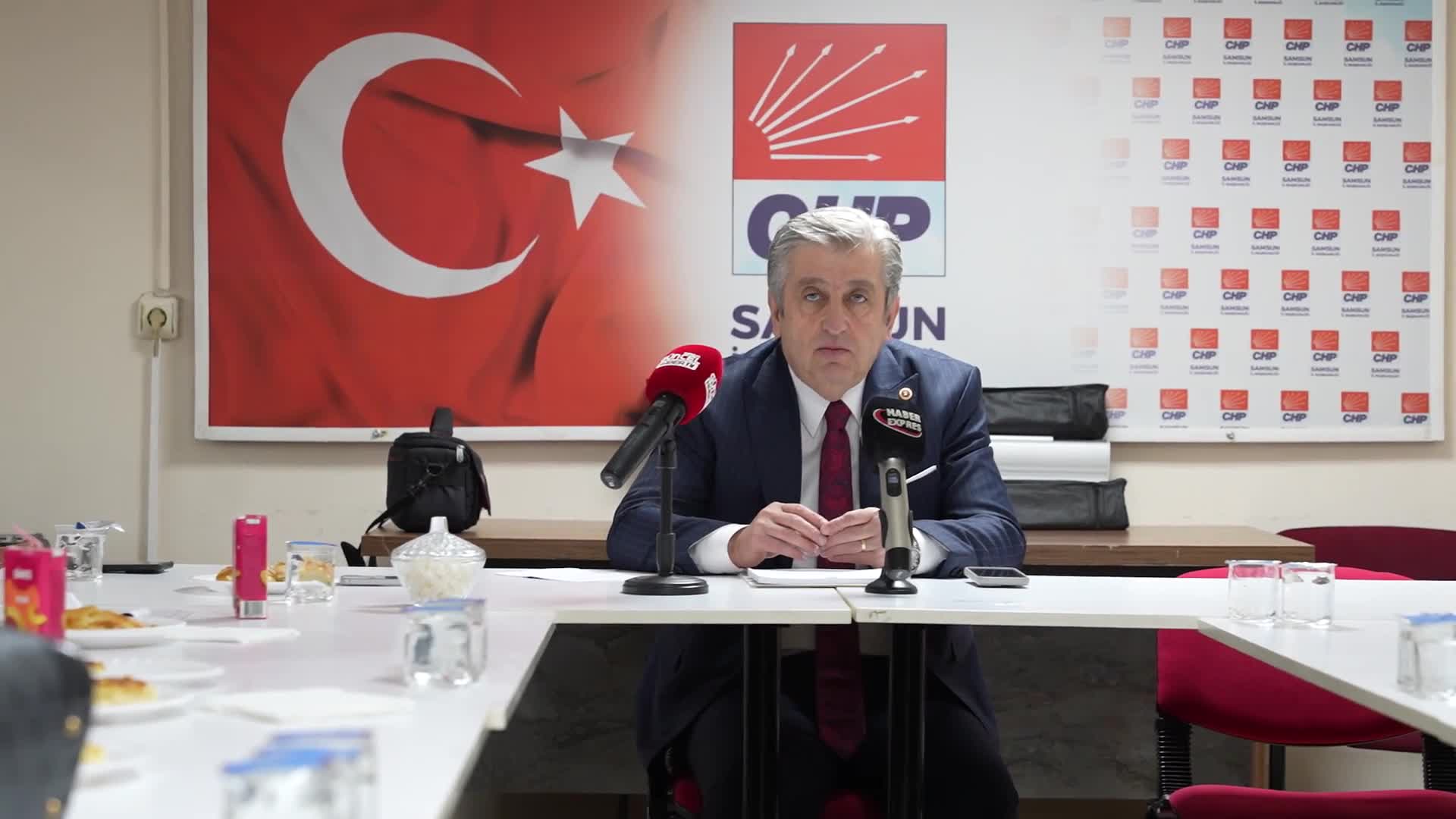 CHP'li Murat Çan: "AKP çözümün değil, krizin adresidir"