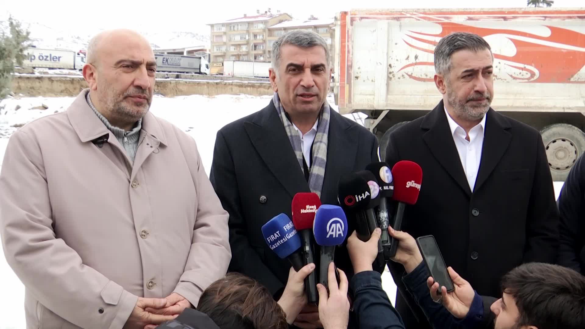 Elazığ'da iktidar ve muhalefet milletvekillerinden yeni hastane için ortak adım