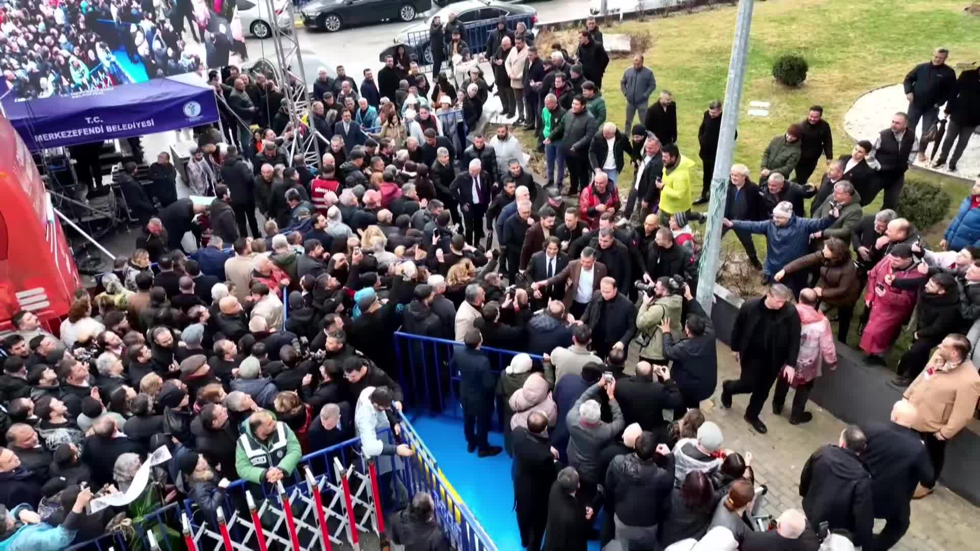 CHP Genel Başkanı Özel, Denizli'de Atatürk Bilim Merkezi'nin açılışını yaptı