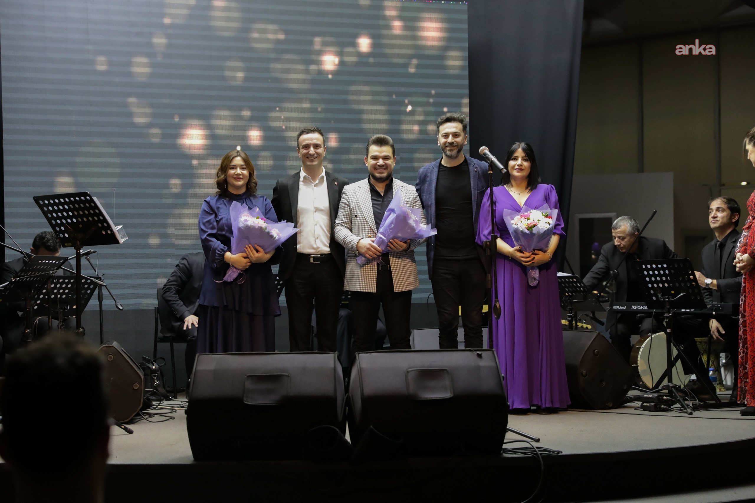 Bursalı sanatseverlerden "Yüreğimizdeki Ezgiler" konserine yoğun ilgi