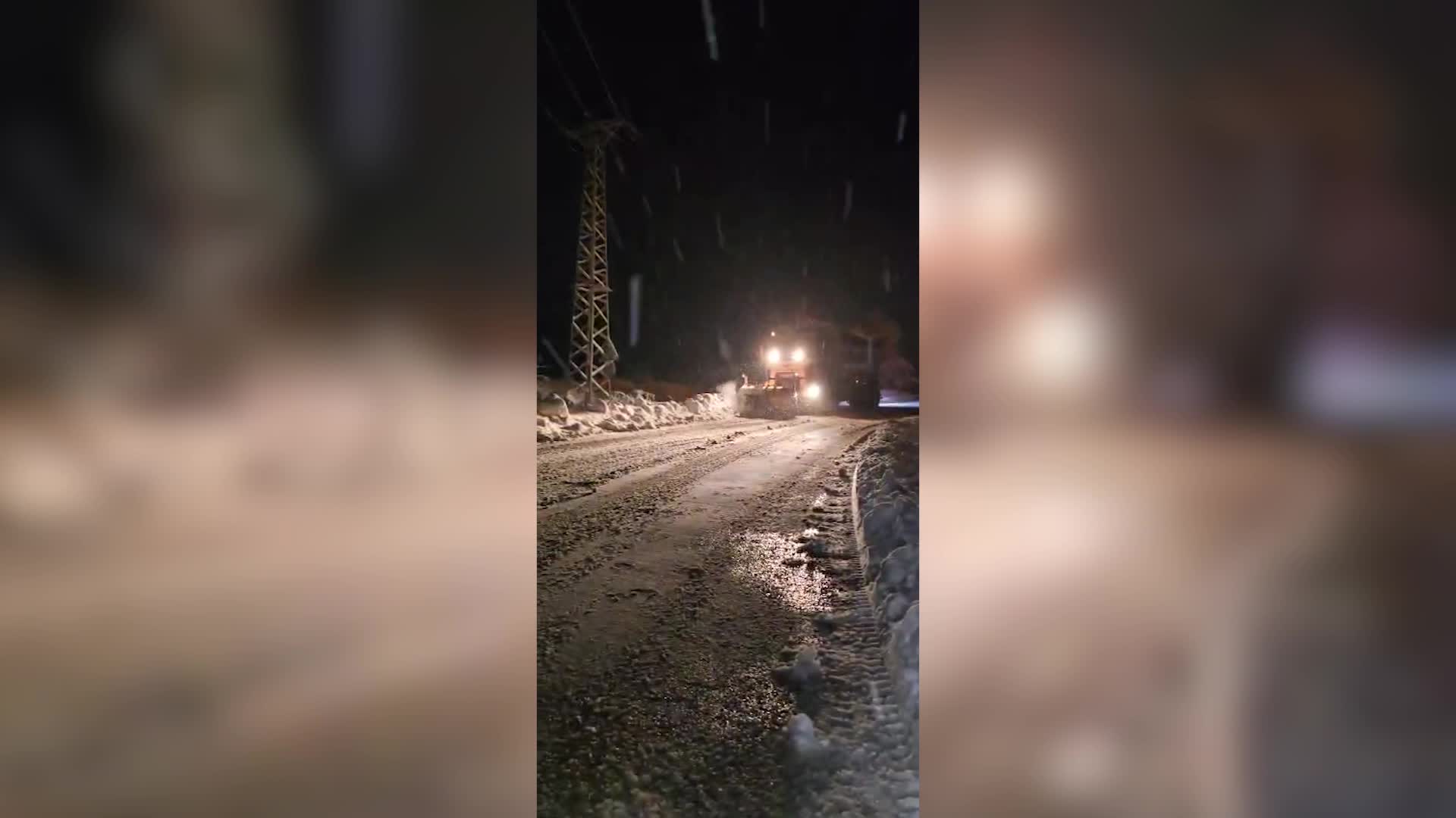 Bursa Büyükşehir Belediyesi'nden kar mesaisi