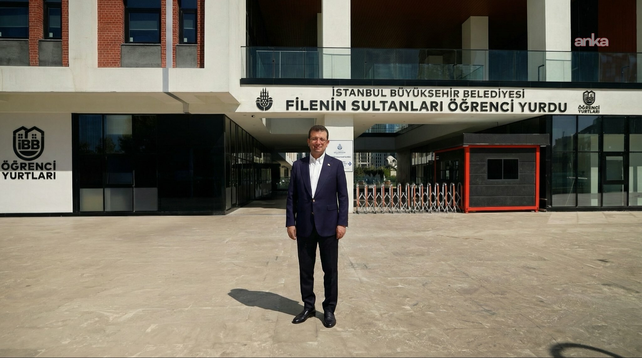 Ekrem İmamoğlu gençlere seslendi: "Bugününüz, geleceğiniz ve diplomanız tehdit altında olmayacak"