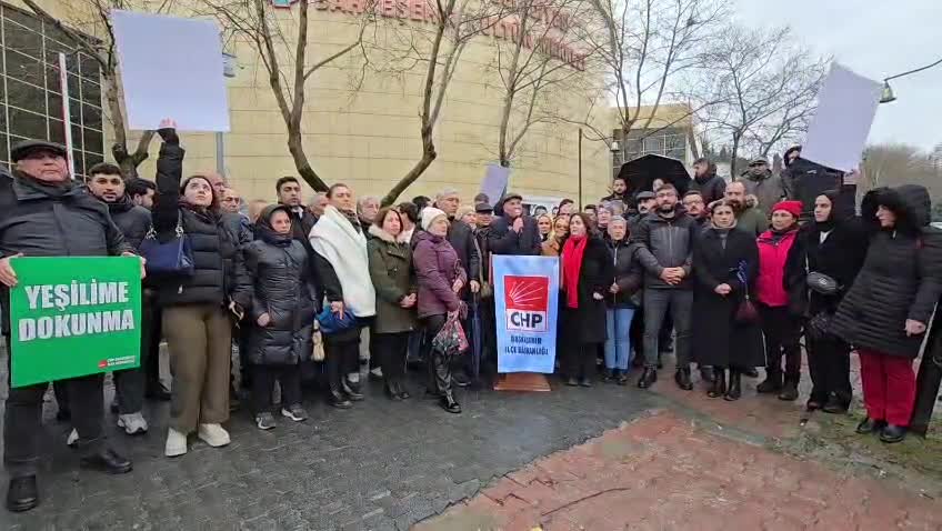 CHP Başakşehir İlçe Başkanı Kayabaşı: Planlarda yeşil alan olan, çam ağaçlarıyla dolu yamaçlar; otopark bahanesiyle betona gömülmek isteniyor
