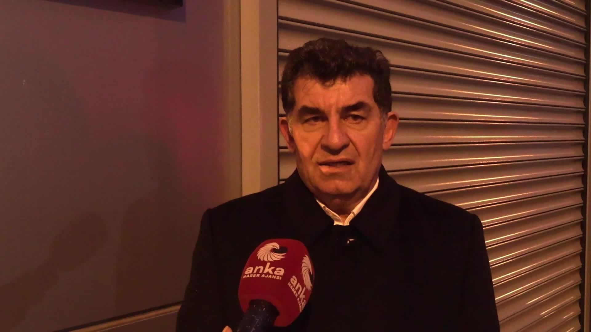 "Prof. Vicdan" olarak tanınan Prof. Dr. Ayten Erdoğan hakkında ilk duruşmada tahliye kararı verildi