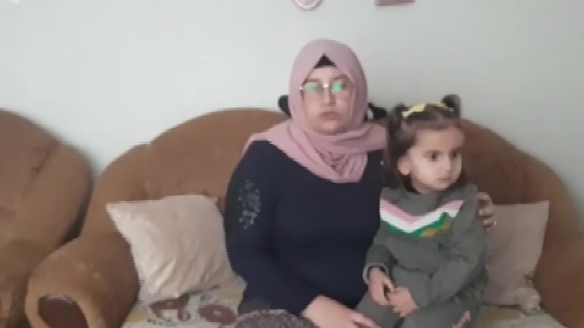 İŞİTME ENGELLİ  40 ÇOCUK BEYİN SAPI İMPLANTI AMELİYATINI BEKLİYOR; SGK MALİYETİ 120 BİN LİRAYI BULAN CİHAZ İÇİN 38 BİN LİRA ÖDÜYOR