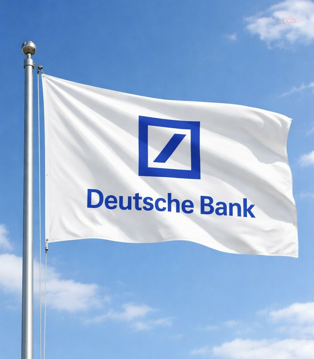 Deutsche Bank CEO’su Christian Sewıng’den “Ekonomide durgunluk” uyarısı