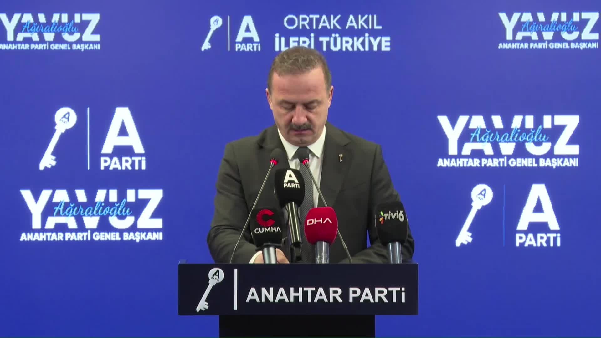 Anahtar Parti Genel Başkanı Yavuz Ağıralioğlu: “Türkiye Cumhuriyeti ve Türk milleti kuşatılıyor"