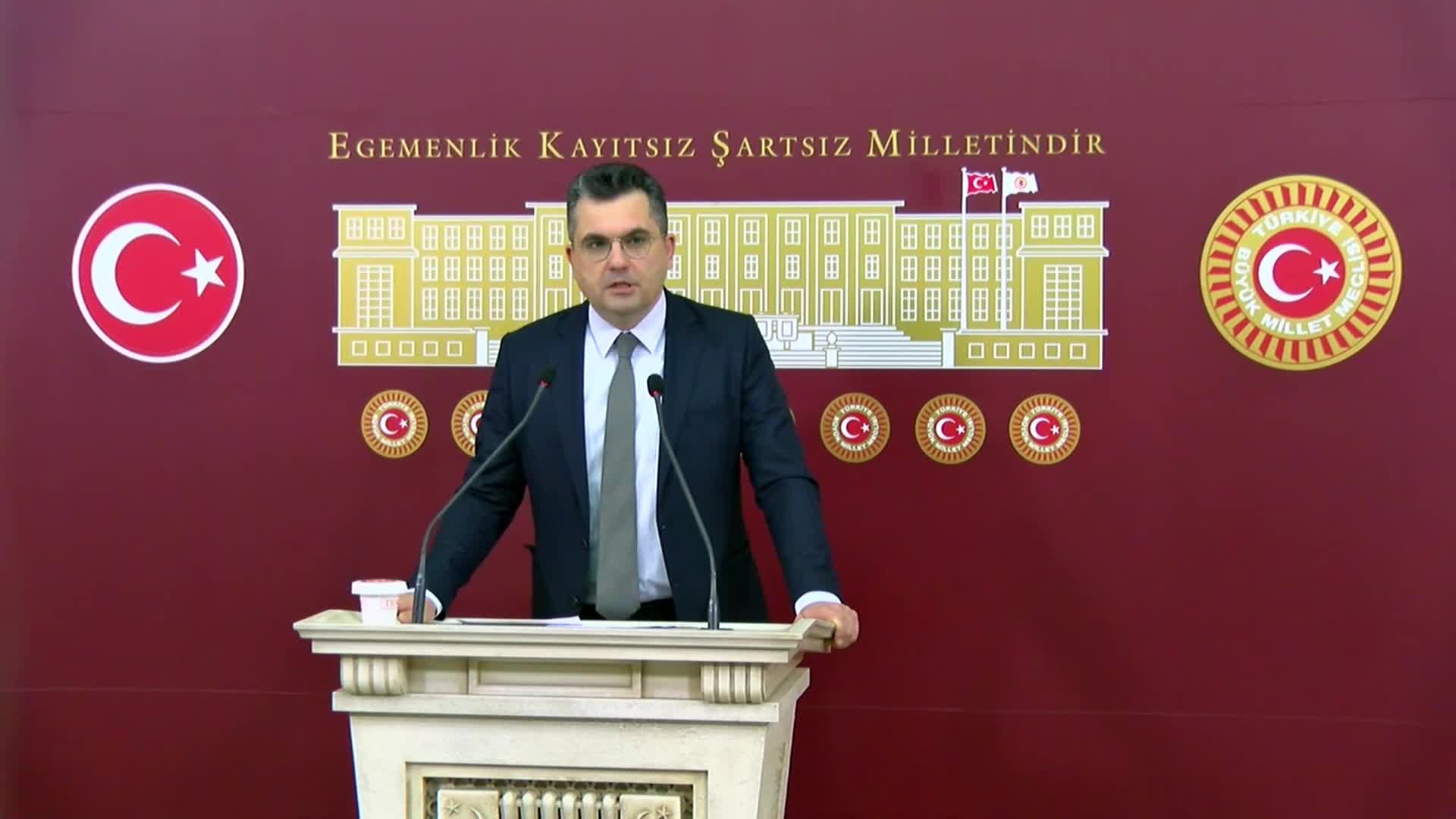 Burak Dalgın: "Türkiye'nin Kuzey Kore olmasını, dışarıya kapalı bir demir perde ülkesi olmasını reddediyoruz"