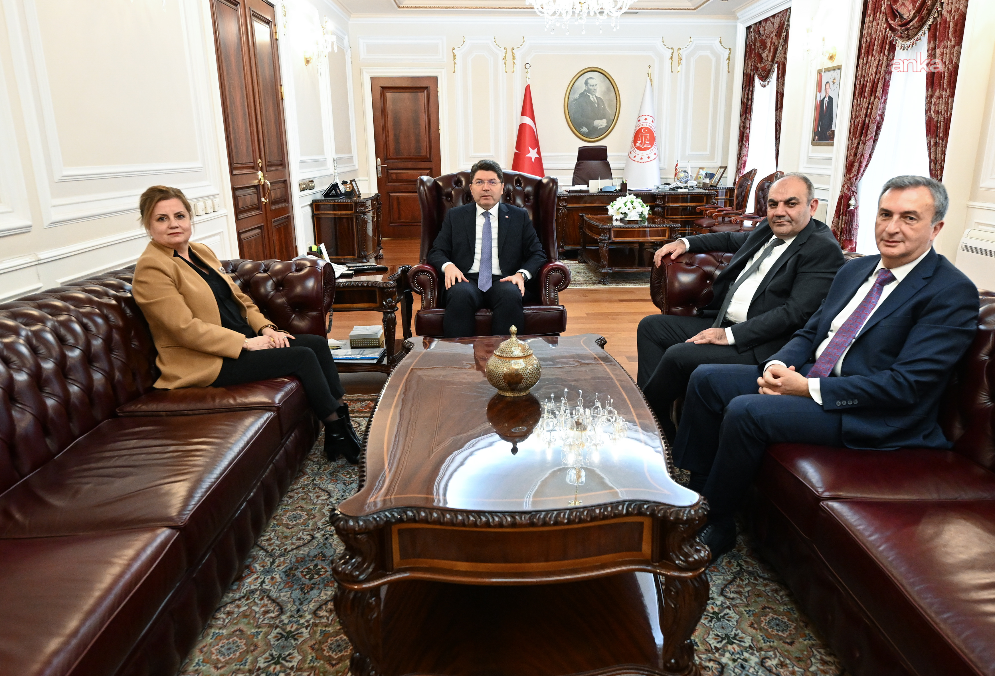 Türkiye Noterler Birliği Başkanı Arat'tan, Bakan Tunç'a ziyaret