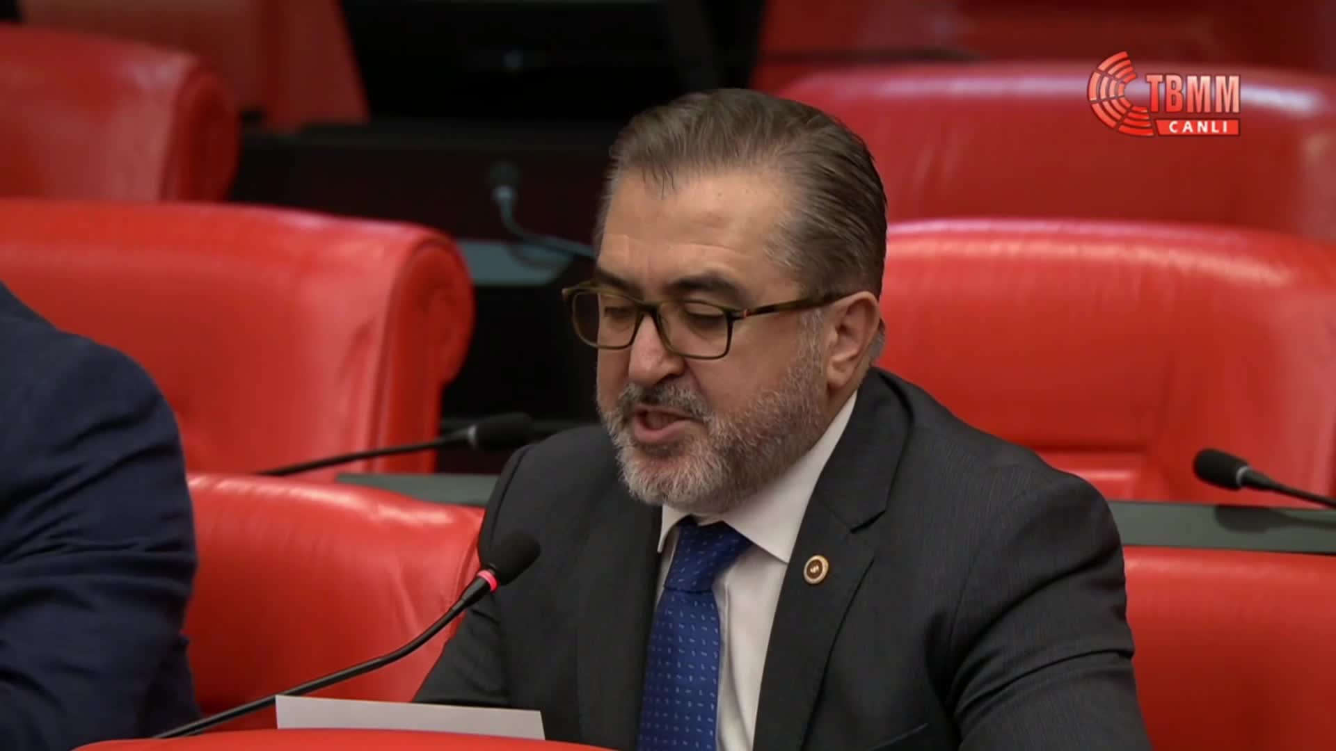 TBMM Genel Kurulu... AK Partiler ile CHP'liler arasında "İsmet İnönü" tartışması