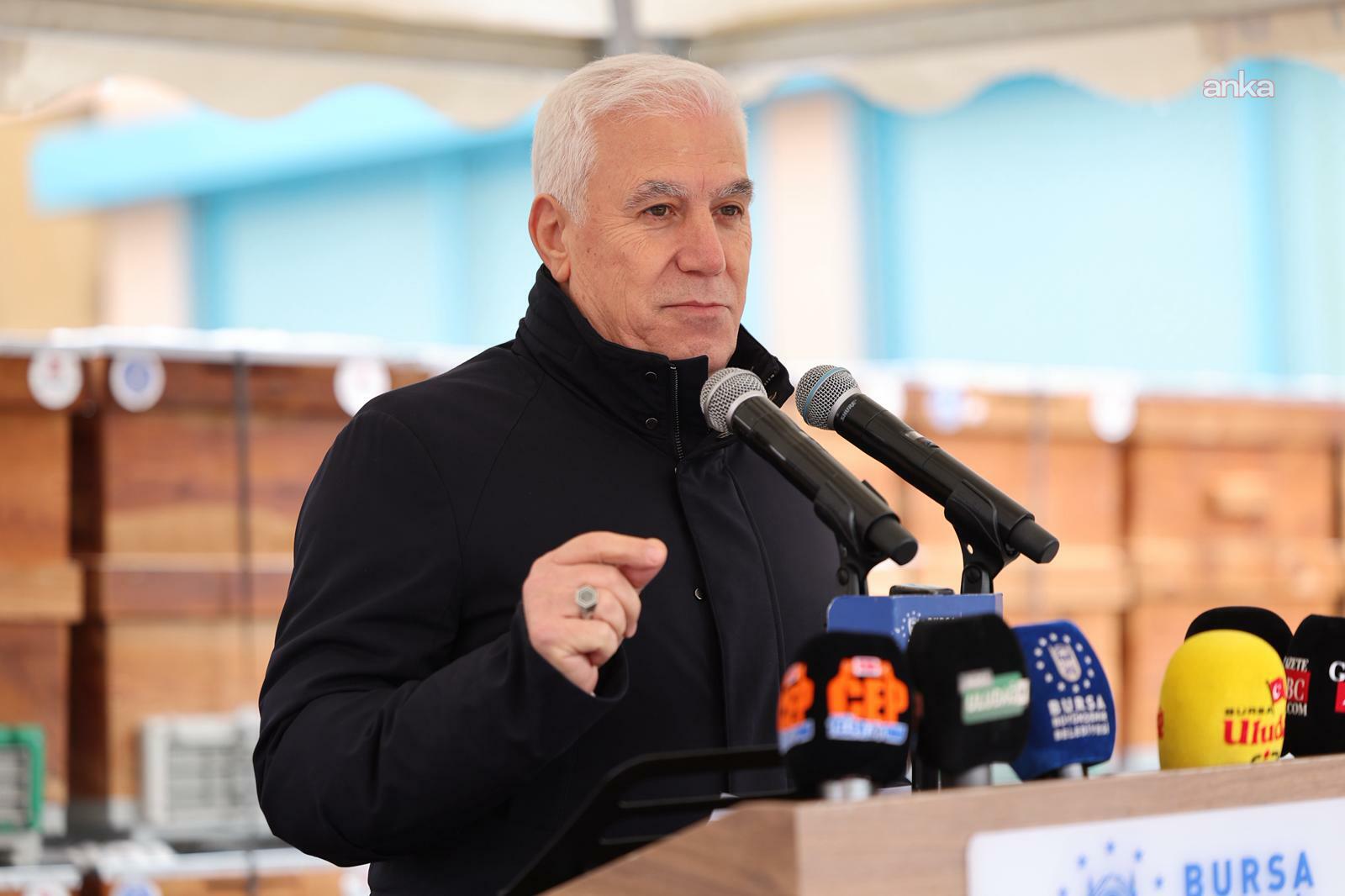 Bursa Büyükşehir Belediyesi’nden dağ yöresine arı kovanı desteği… Başkan Bozbey: "Her bir kovan; üretime devam eden bir ailedir, köklerini toprağında yaşatanlardır”
