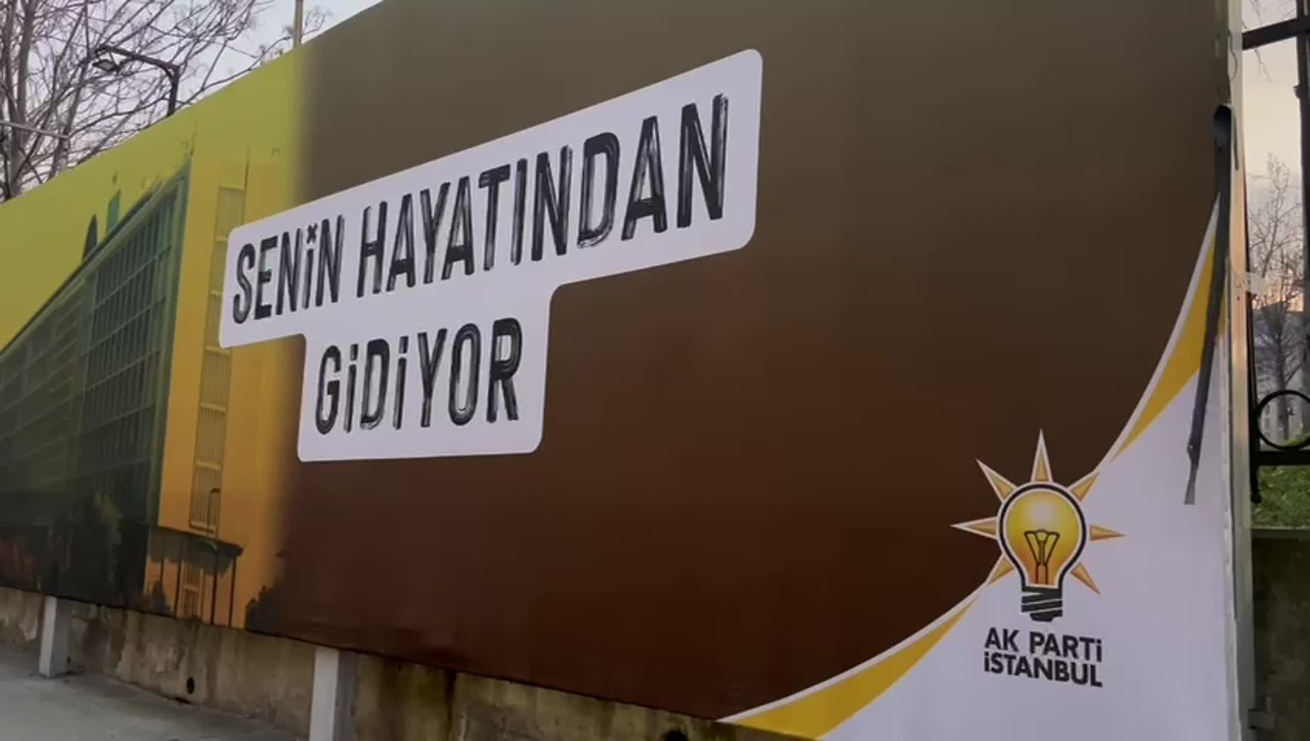İmamoğlu'ndan, İstanbul'daki billboardlara ilişkin AK Parti'ye tepki: 'Hakikate ihanet eden, millete ihanet eder'