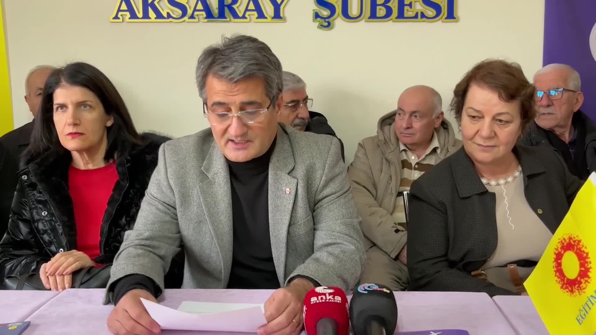 KESK üyeleri iş bıraktı... Eğitim Sen Aksaray Şube Başkanı Köksal: "Maaş artışları gerçek enflasyonu yansıtmıyor"
