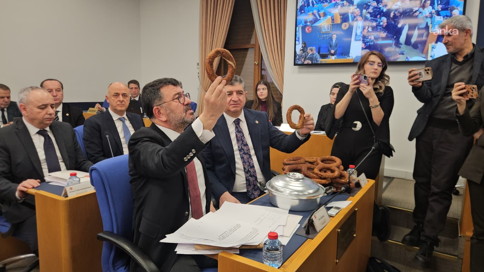 TBMM Plan ve Bütçe Komisyonu... CHP'li Ağbaba: "Emeklinin tabutuna son çiviyi de AK Parti çakacak"
