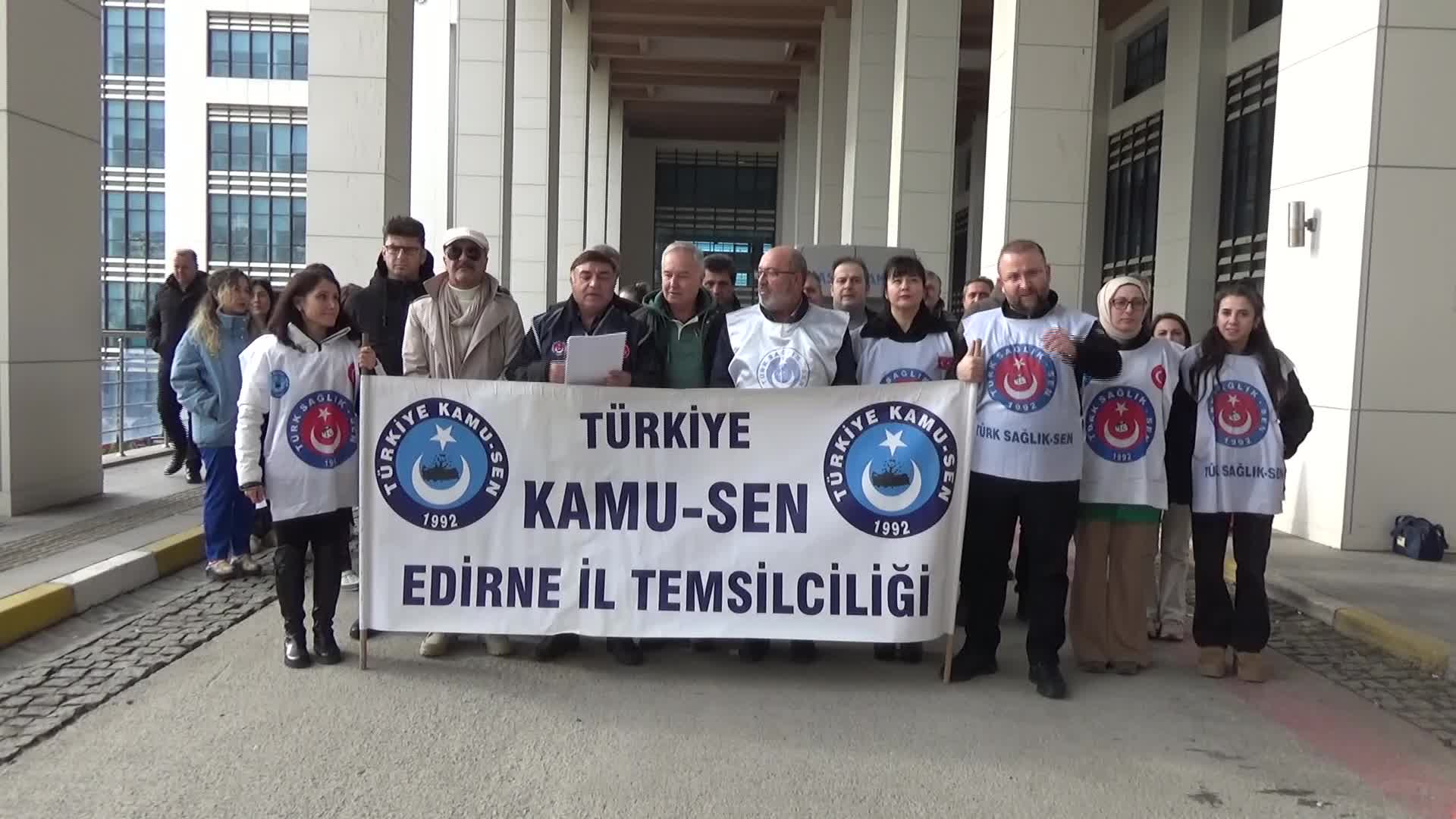 Türkiye Kamu Sen, Edirne'de eylem yaptı: Enflasyon kadar zam istemiyoruz, insanca yaşam, adil ücret istiyoruz