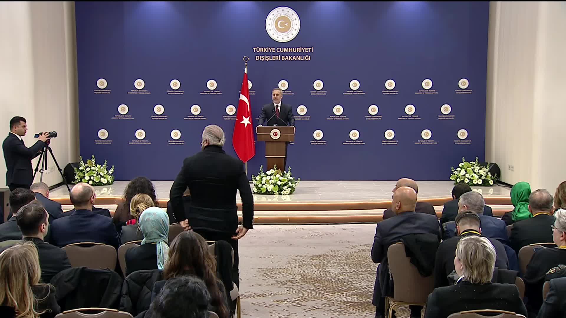 Dışişleri Bakanı Fidan: Cumhurbaşkanı Erdoğan ve Yunanistan Başbakanı Miçotakis'in görüşmesinin şubat ayında yapılması söz konusu