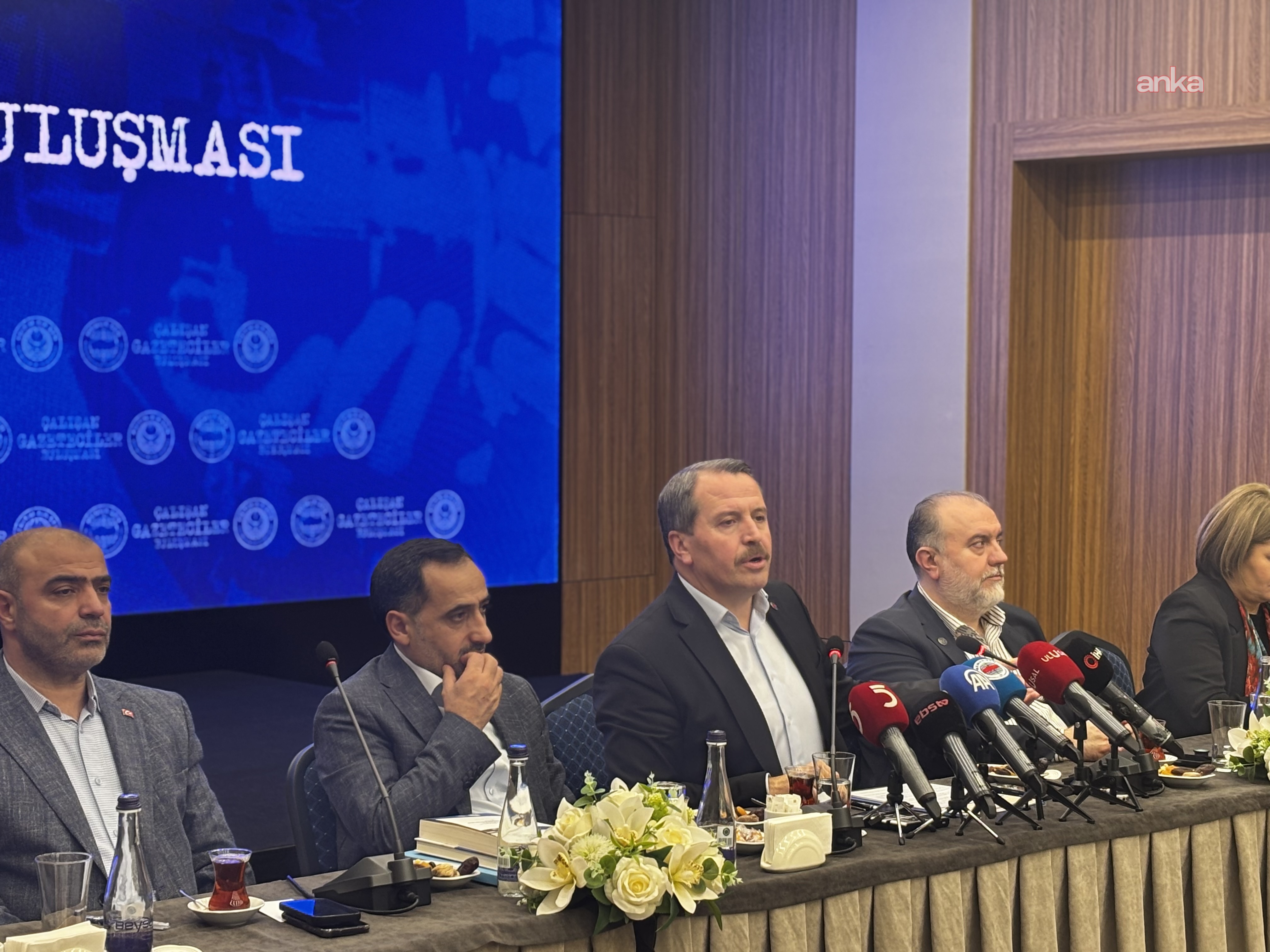 Memur-Sen Genel Başkanı Yalçın: Emekli memura 8 bin 71 TL seyyanen zam  'yansıtacağız' denilip yansıtılmadığı için bugün emekli memurun 21 bin 150 TL zararı var