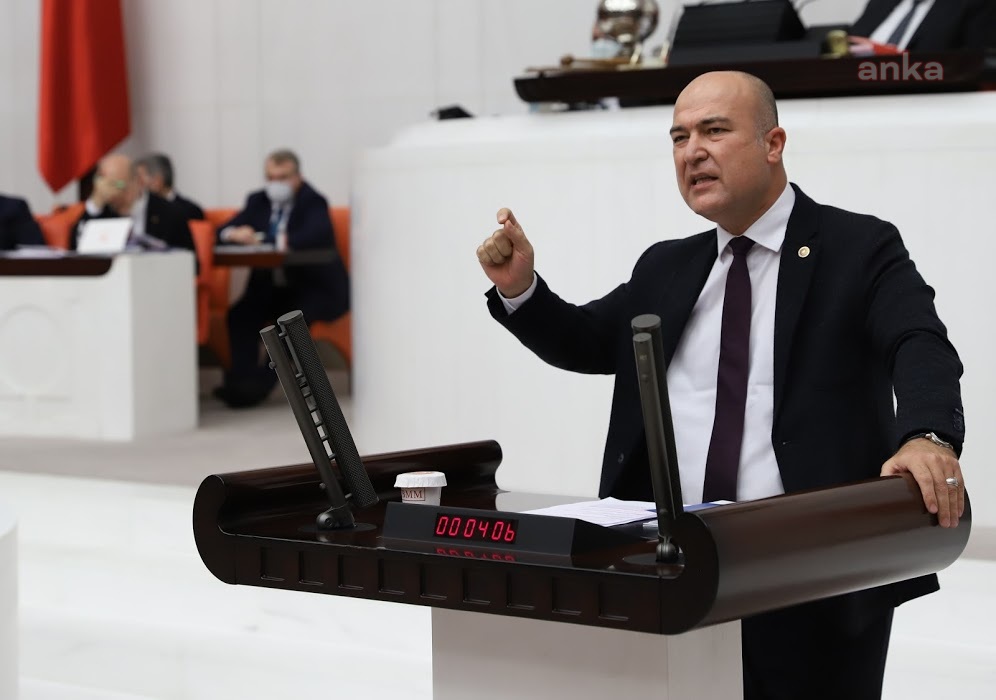 CHP'Lİ BAKAN: PLASTİK ATIK TİCARETİNDEKİ USULSÜZLÜKLERİN DENETİMİNE AĞIRLIK VERİLMELİ