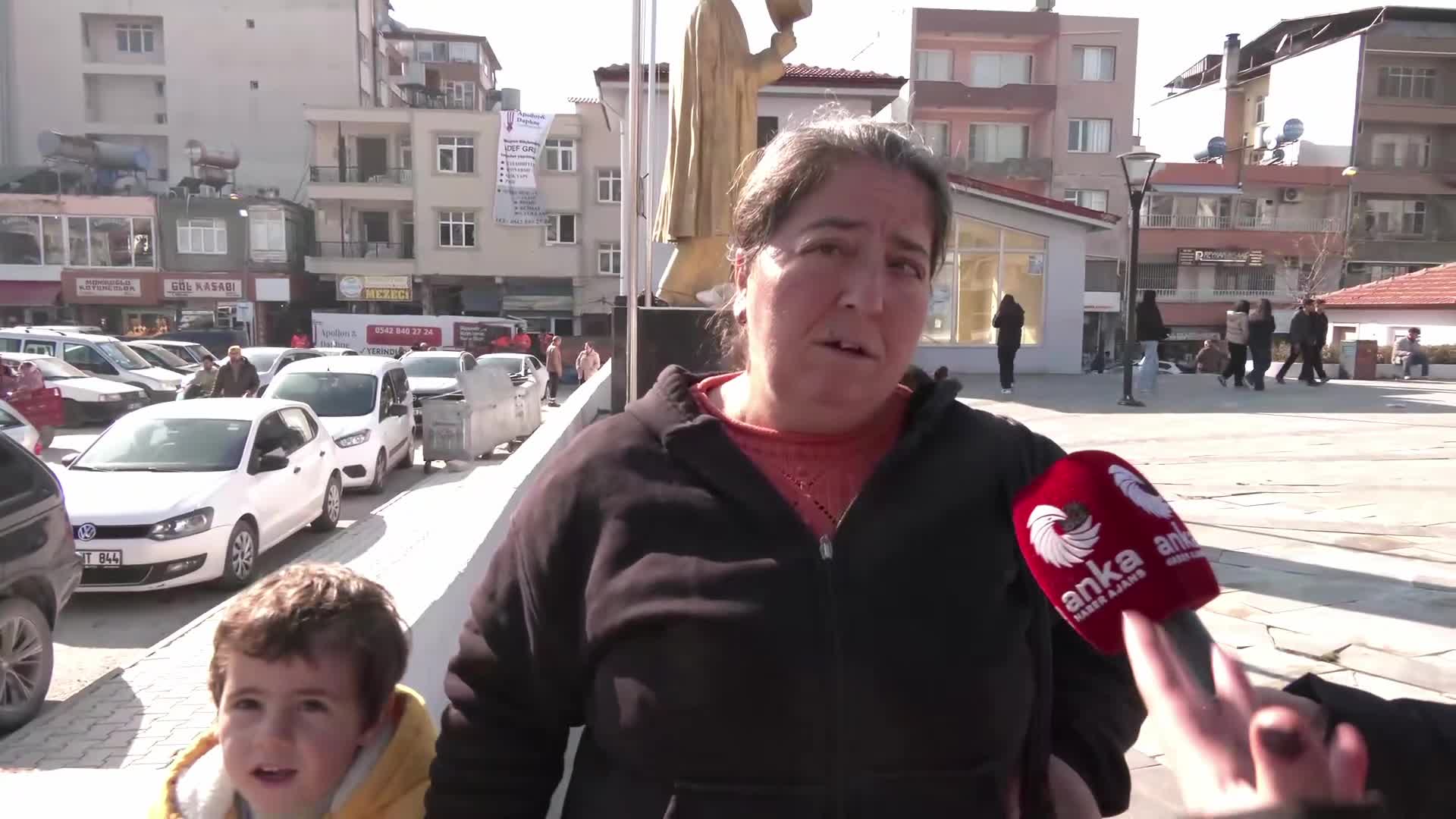 CHP’nin Hatay mitingi öncesi Samandağ’da vatandaşlar: Depremde ölmedik ama ayakta ölüyoruz