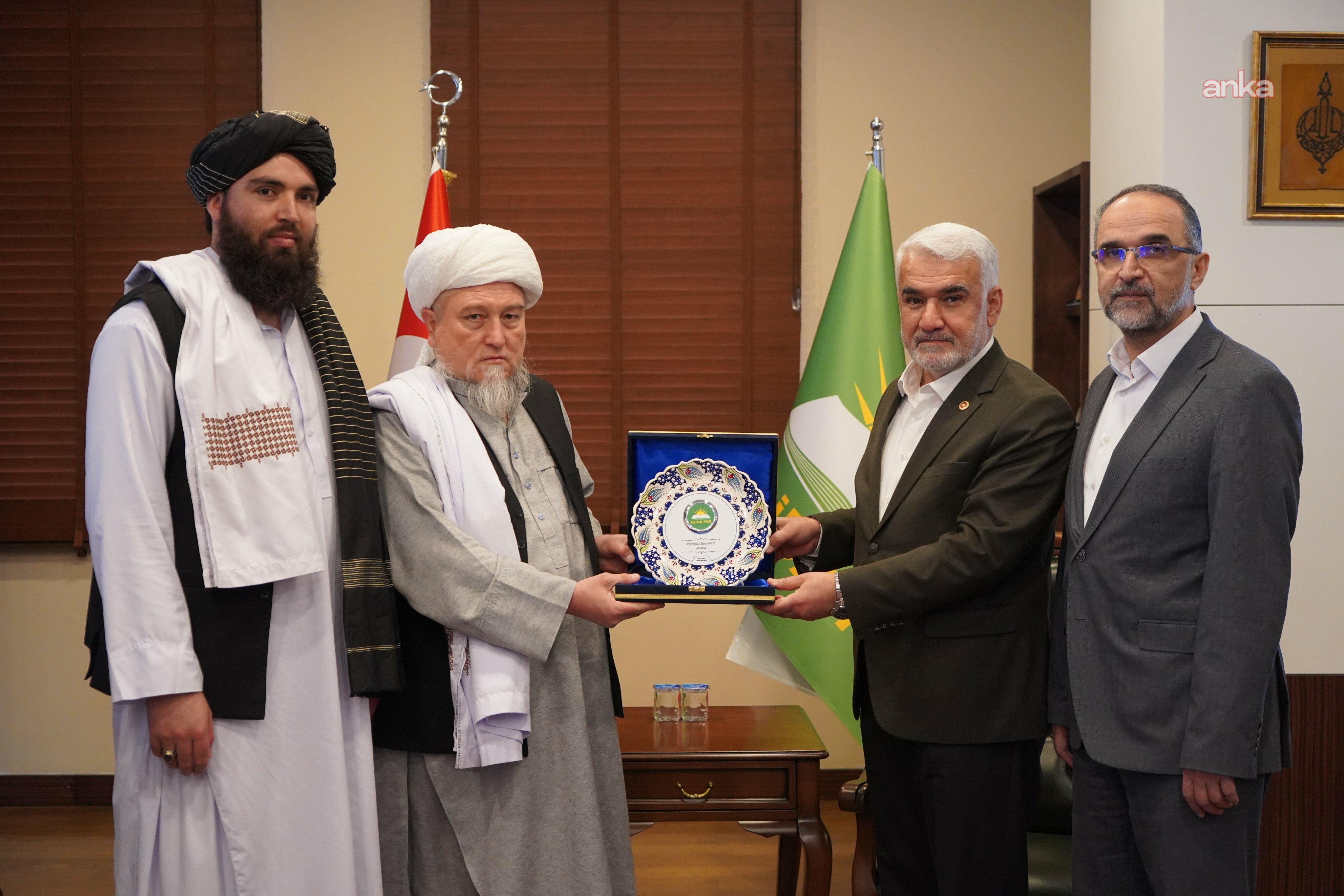 Afganistan İslam Emirliği Ankara Büyükelçisi Farahmand'tan, HÜDA-PAR Lideri Yapıcıoğlu'na ziyaret