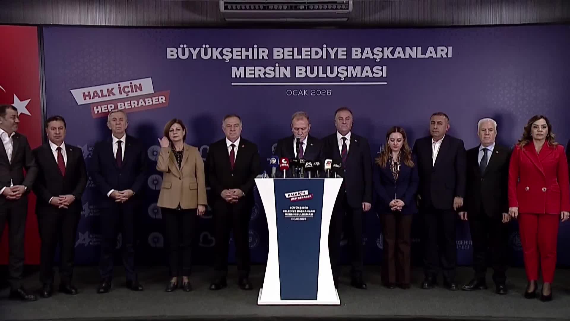 CHP'li büyükşehir belediye başkanları toplantısı sonuç bildirgesi: "İlk seçimlerde partimizi iktidara getireceğimize inanıyoruz"