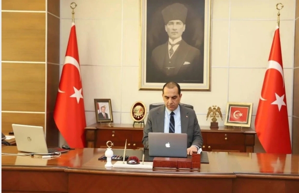 Yeni Iğdır Valisi Taşolar’dan tebrikler için anlamlı çağrı: “Çiçek, çelenk, hediye getirmeyin; fidan bağışlayın”