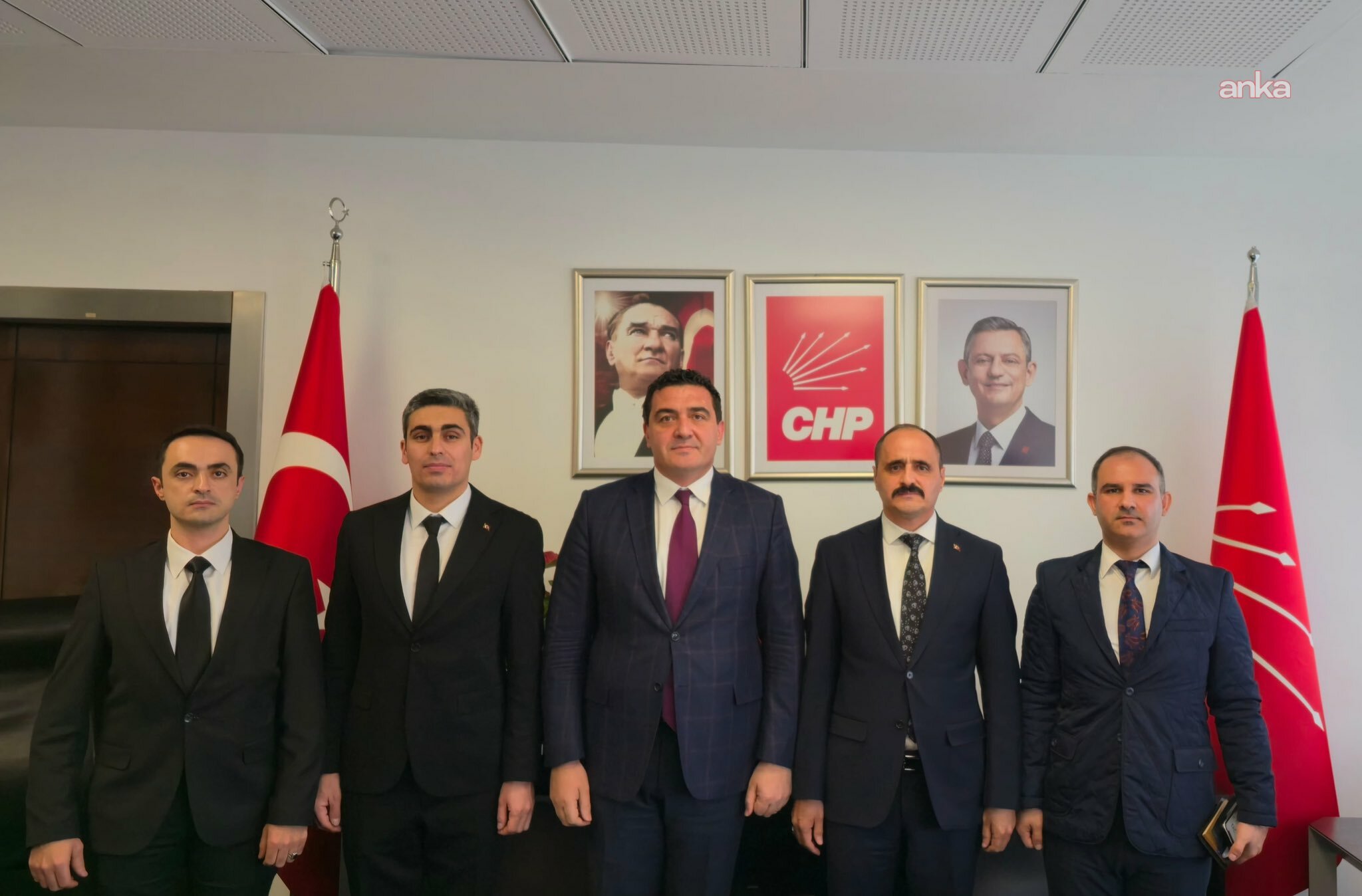 CHP Genel Başkan Yardımcısı Ulaş Karasu, Atanamayan Uzmanlar Derneği Genel Başkanı ile görüştü