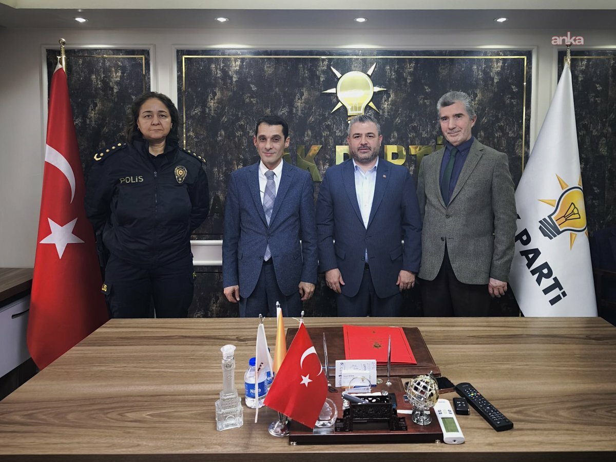 Narlıdere Kaymakamı, Emniyet Müdürü ve Müftü, AK Parti İlçe Başkanı Aydın'ı ziyaret etti