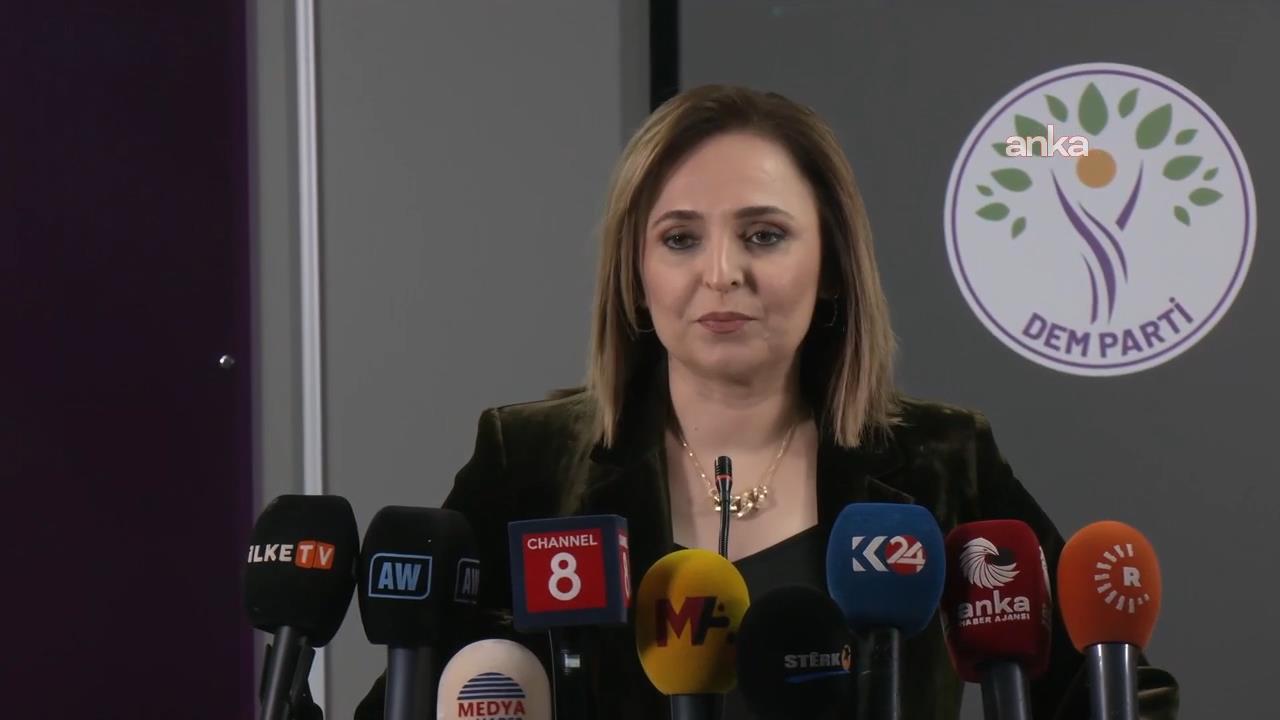 DEM Parti Sözcüsü: "Toplumun ortak değeri olan bayrağa saygısızlığı kabul etmiyoruz"