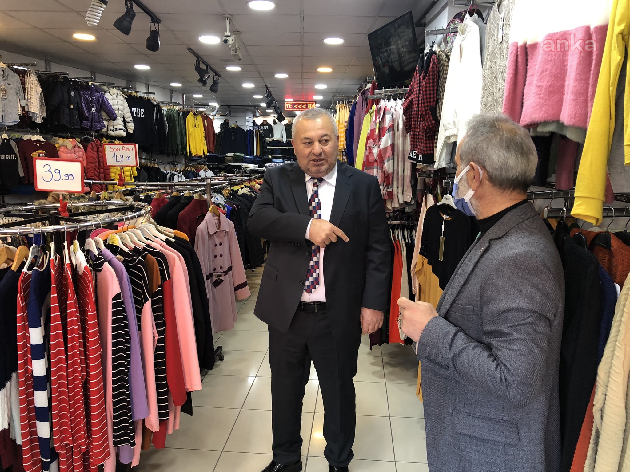 DEMOKRAT PARTİLİ CEMAL ENGİNYURT ALTINORDU’DA ESNAF ZİYARETİNDE BULUNDU