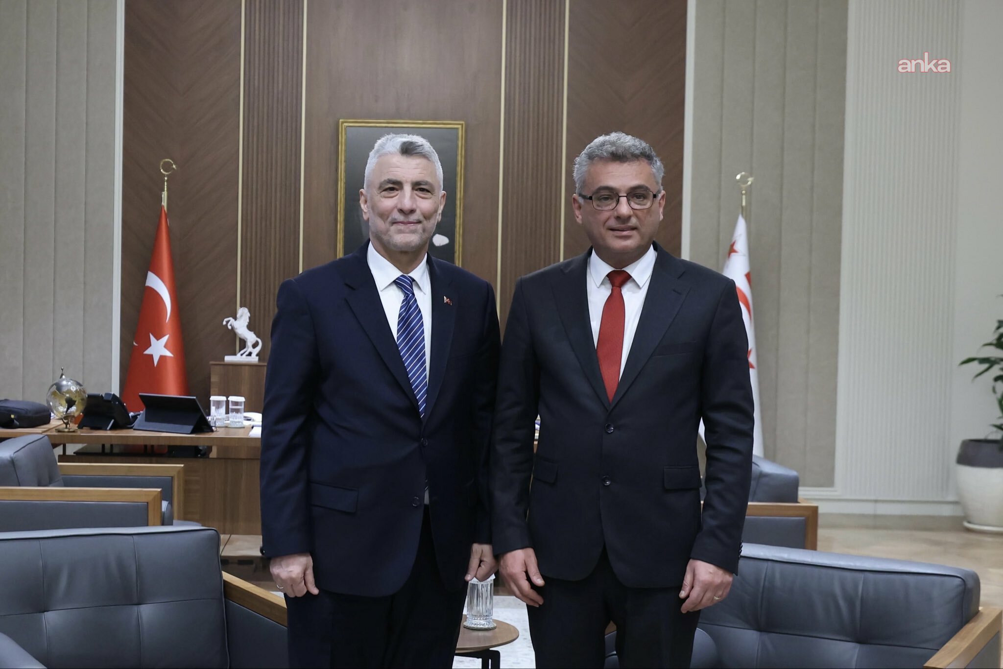 KKTC Cumhurbaşkanı Erhürman, Ticaret Bakanı Bolat'ı kabul etti