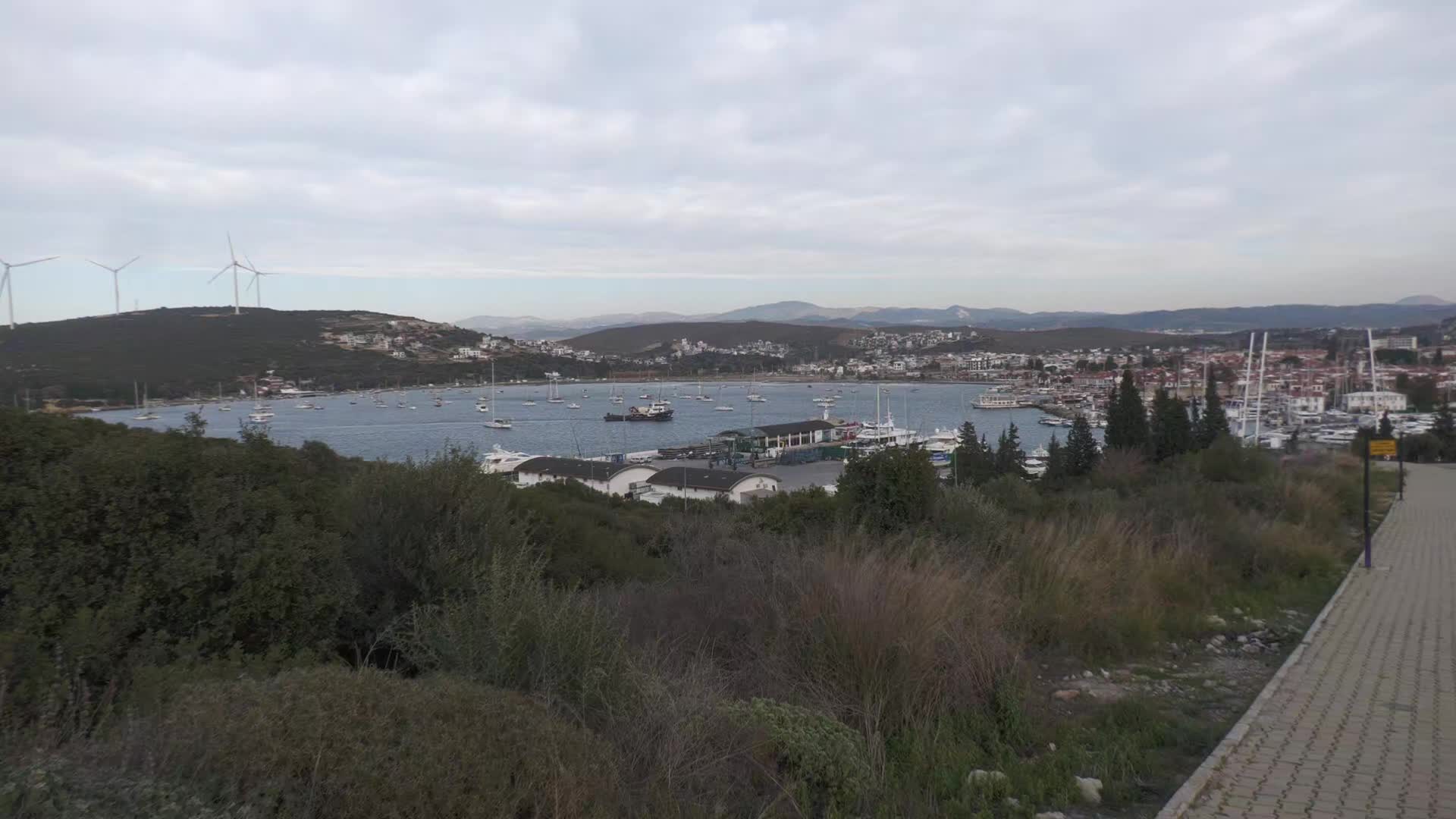 Seferihisar Belediye Başkanı Yetişkin'den, Teos Marina ÇED’ine itiraz: "Bu projeyi bu şekliyle buraya yaptırmam"