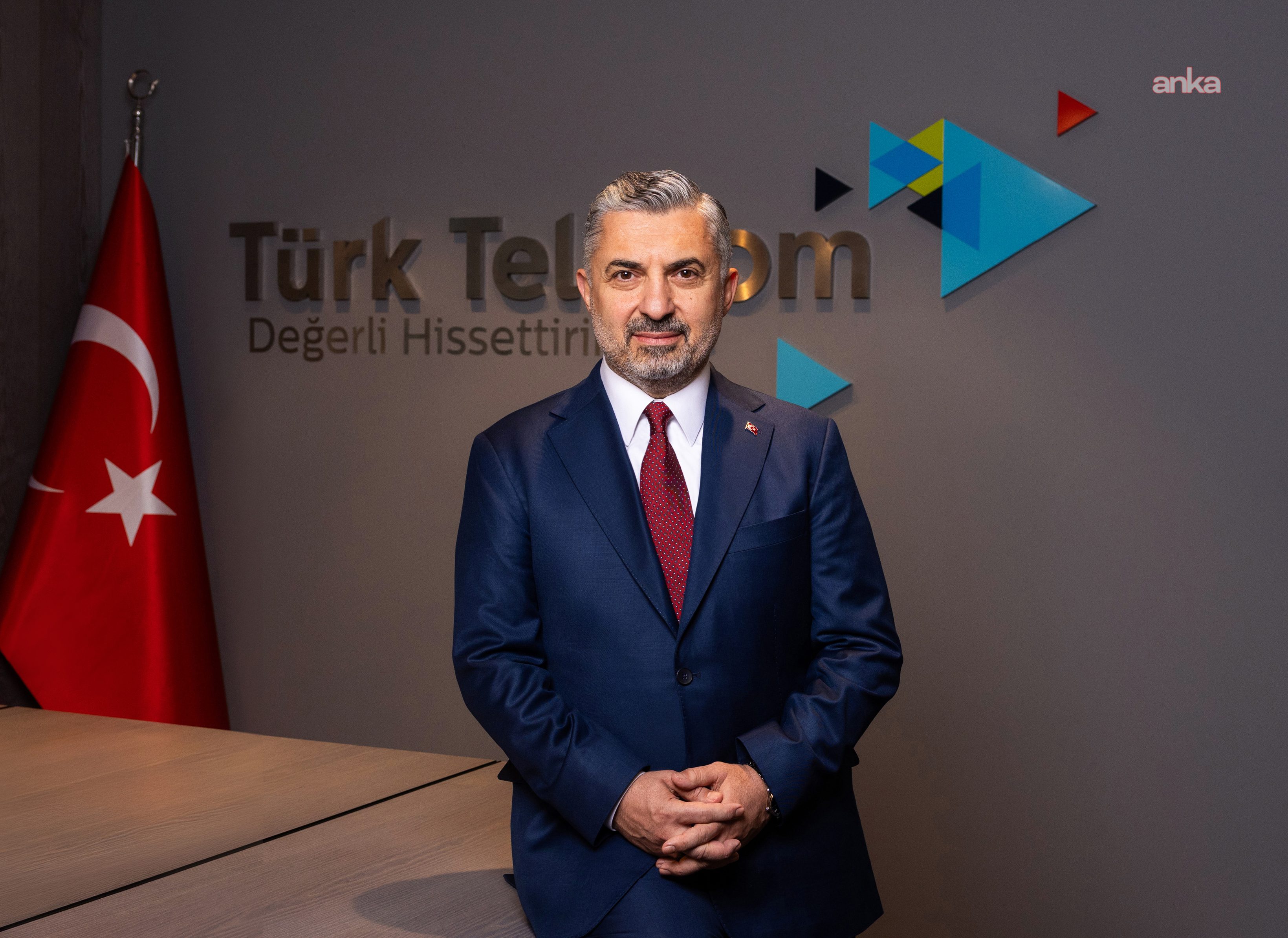 Türk Telekom mobil sektörde sıralamayı değiştirdi