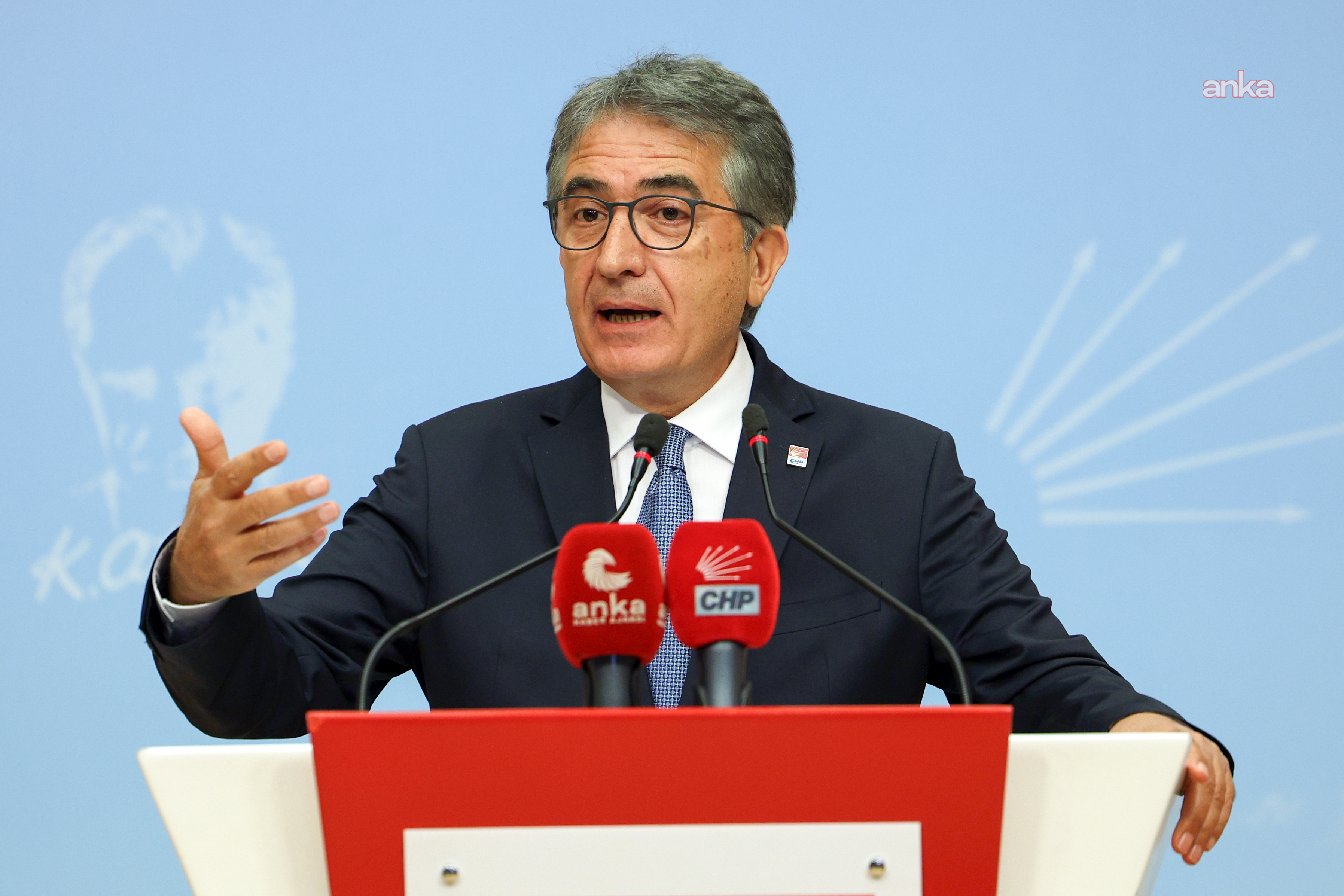 CHP'li Yalçın Karatepe: “Kredi kartı ve KMH hesaplarına uygulanan fahiş faizi derhal indirin”