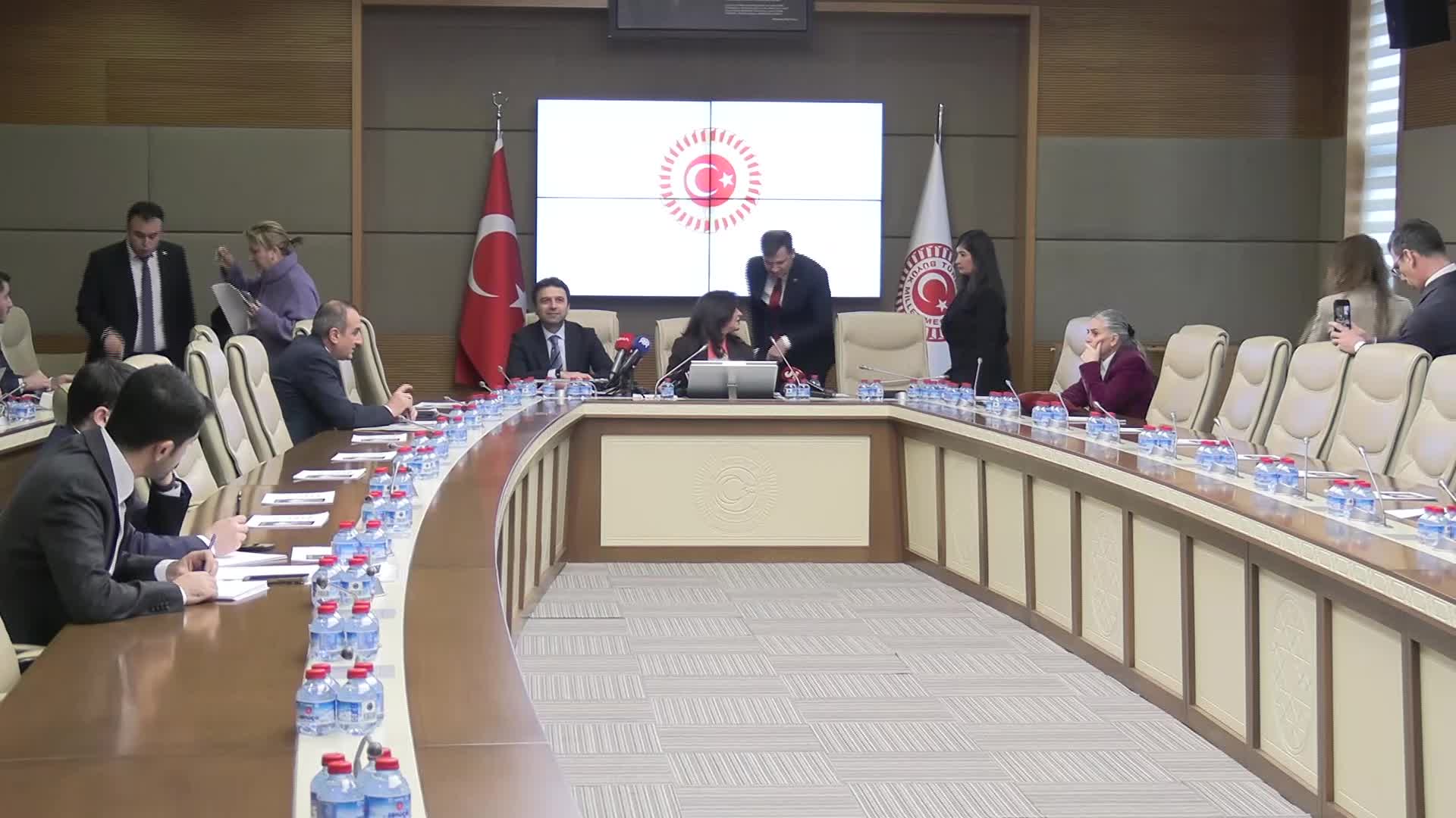 Suça Sürüklenen Çocuklara İlişkin Araştırma Komisyonu'nda, dijital şiddet, ceza yaşı ve rehabilitasyon konuları ele alındı
